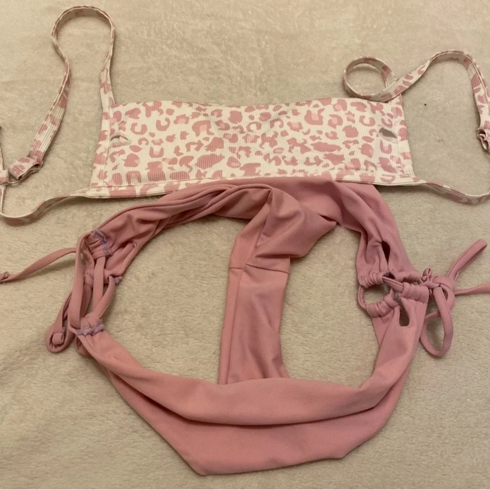 SHEIN Light Pink Leopard Bikini Set